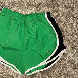 Size Small green lined dri-fit Nike running shorts
